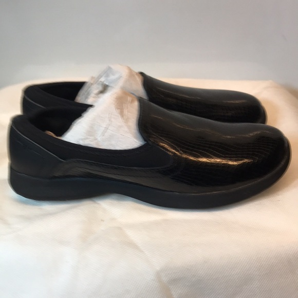 Tredsafe black slip on loafers - Picture 3 of 11